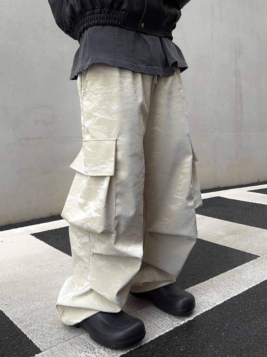 [추천/모델소장] Grunge Leather Cargo Pants (2color)